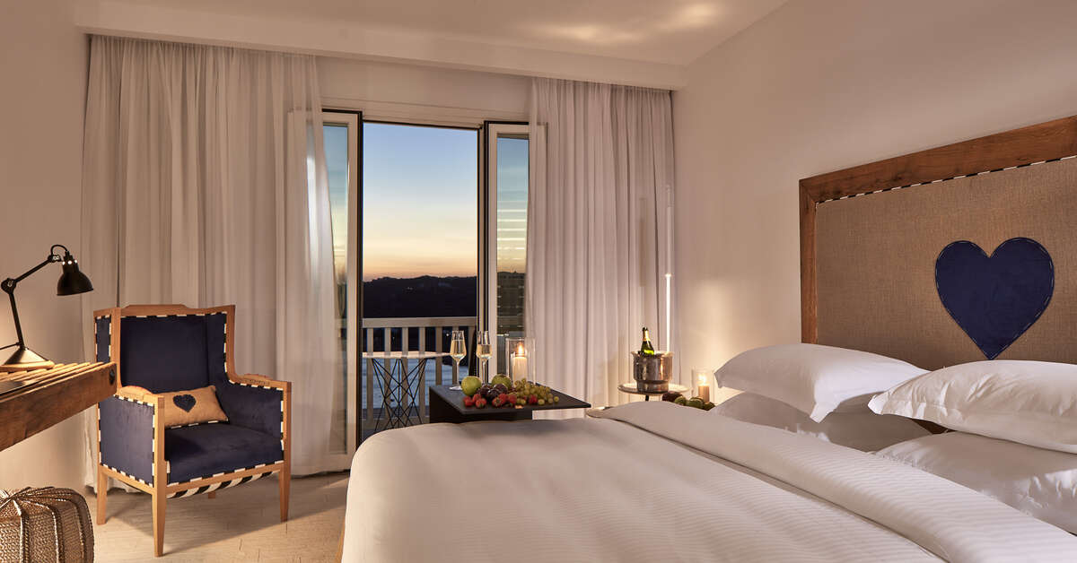 Een foto van Myconian Royal Resort