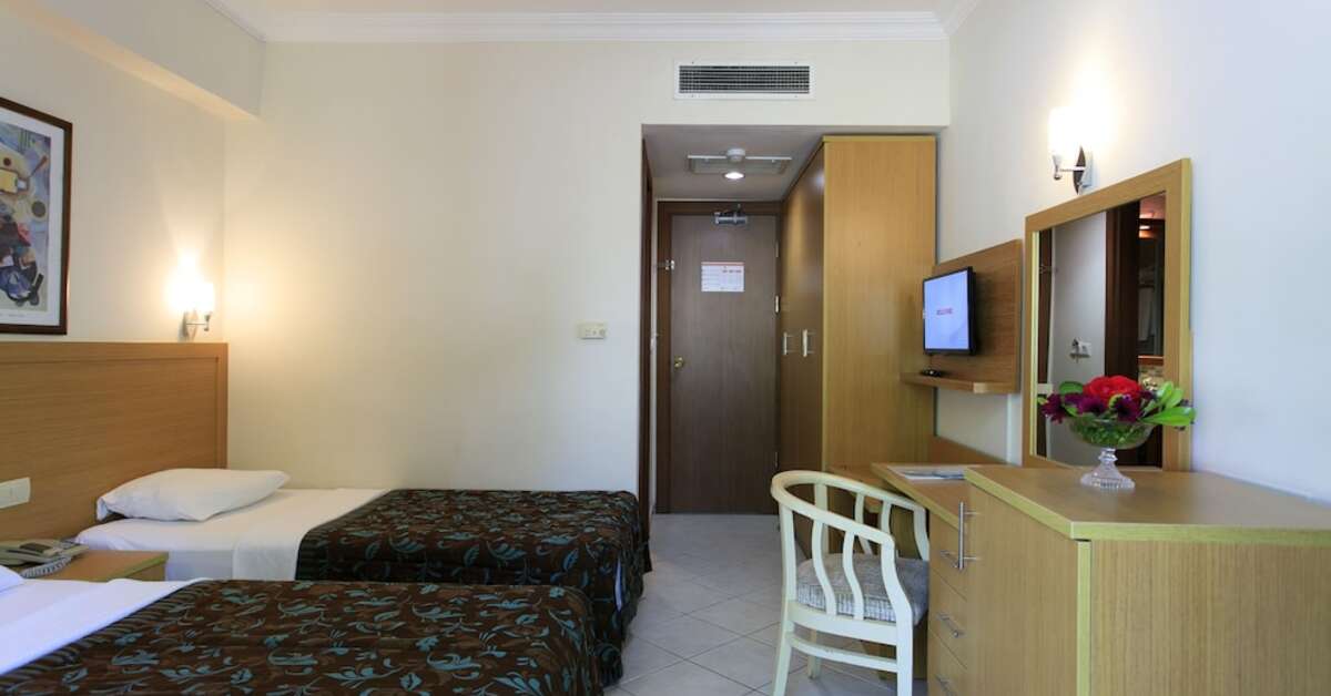 Ein Foto Perdikia Beach Hotel
