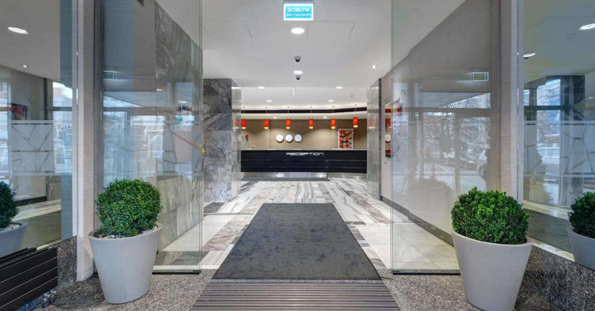Een foto van het interieur van Hotel Metropol