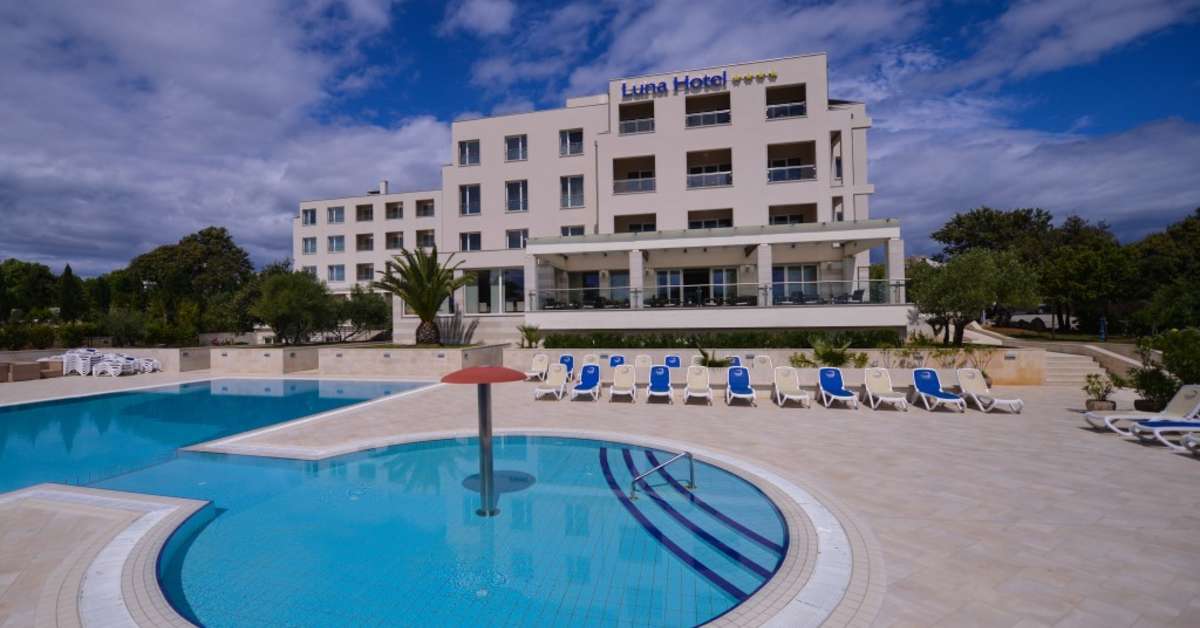 Een foto van het zwembad bij Hotel La Luna