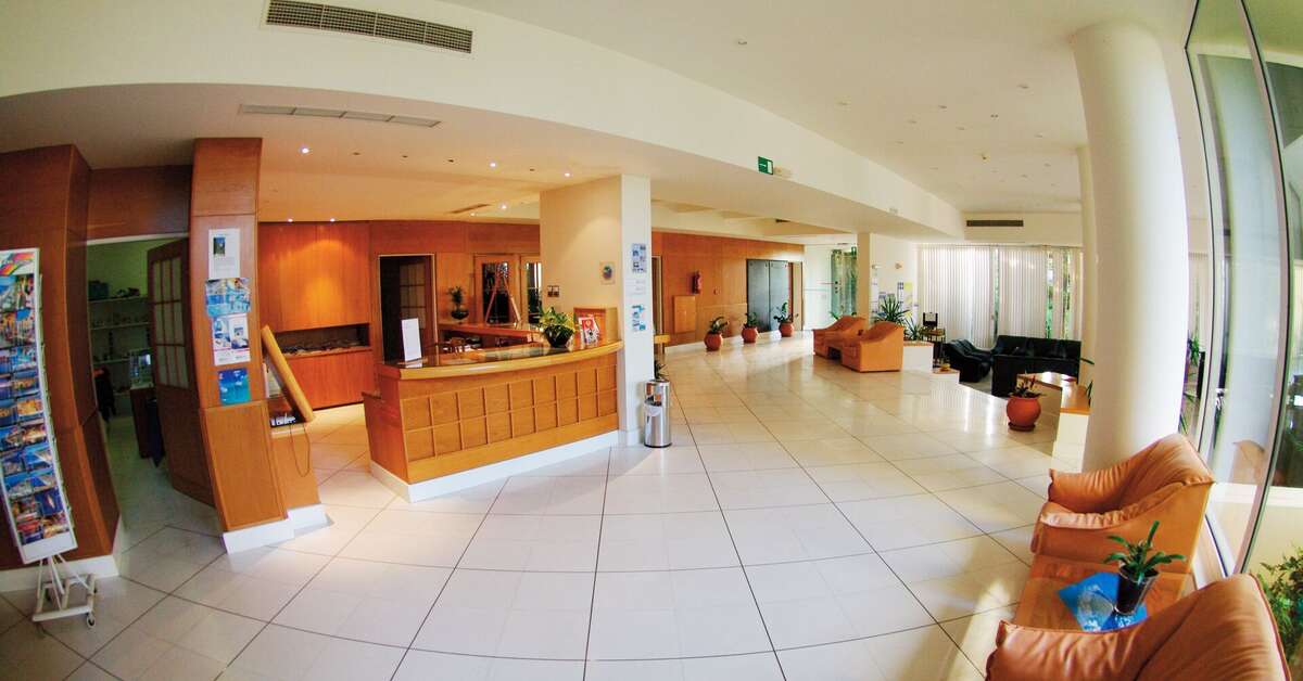 Een foto van het interieur van Eleftheria Hotel