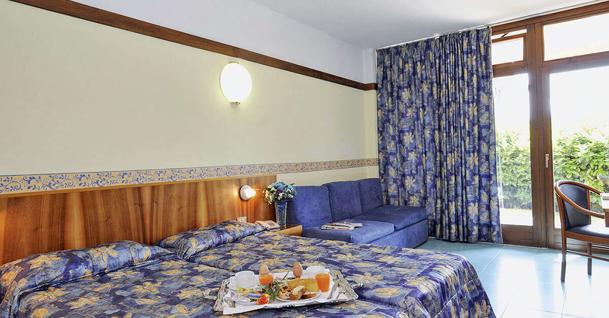 Ein Foto Hotel Palme Royal & Suite