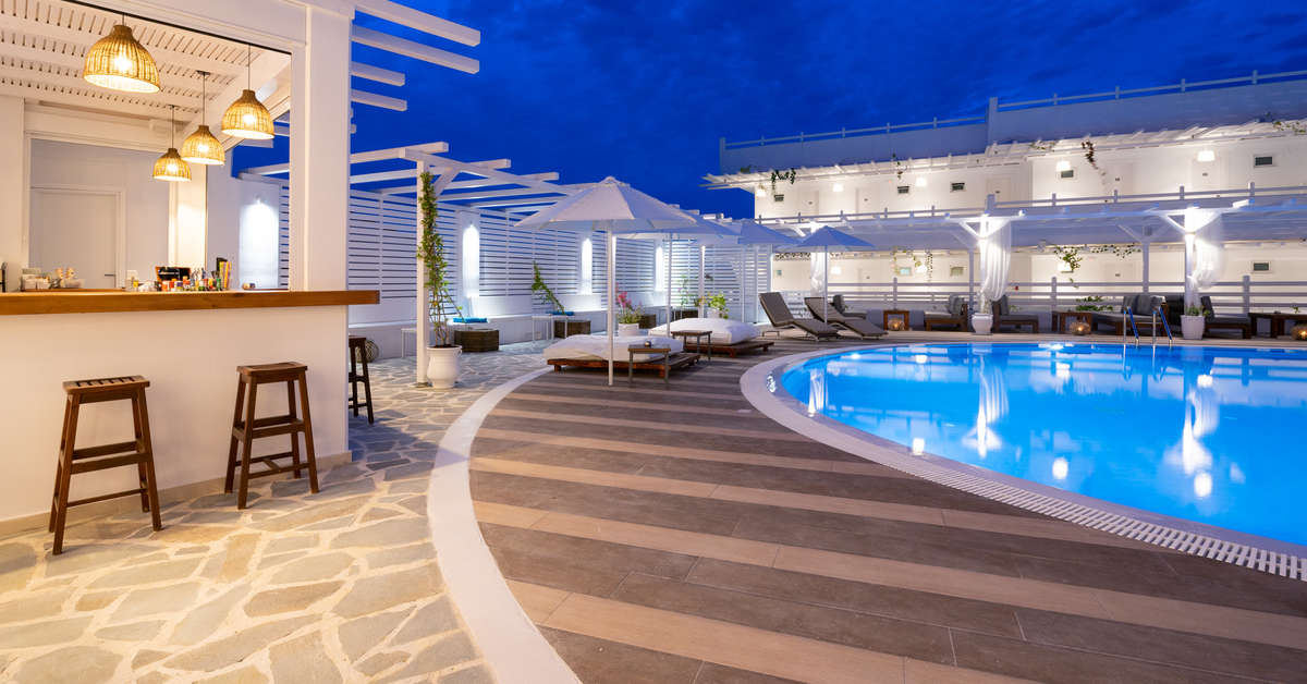 Ein Foto vom Pool im Aloe Hotel