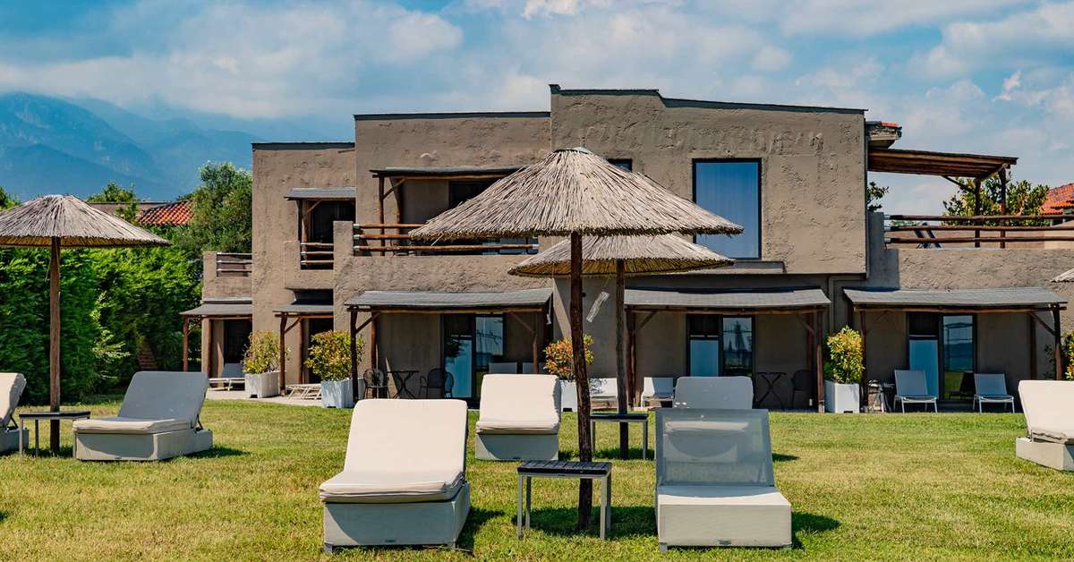 Een foto van het terras bij Dion Palace Beauty & Spa Resort