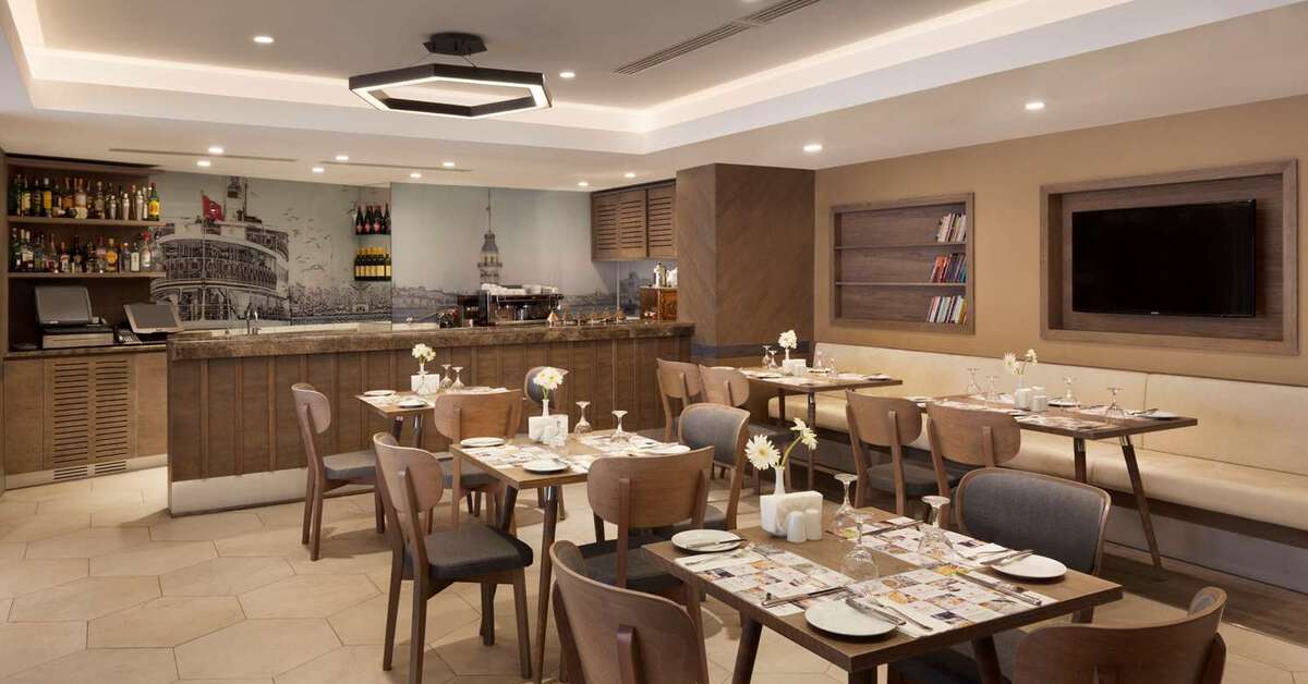 Een foto van Ramada by Wyndham Istanbul Old City