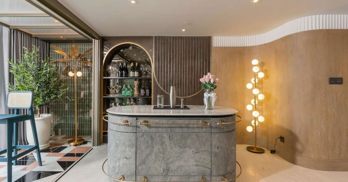 Een foto van The Salil Hotel Riverside Bangkok