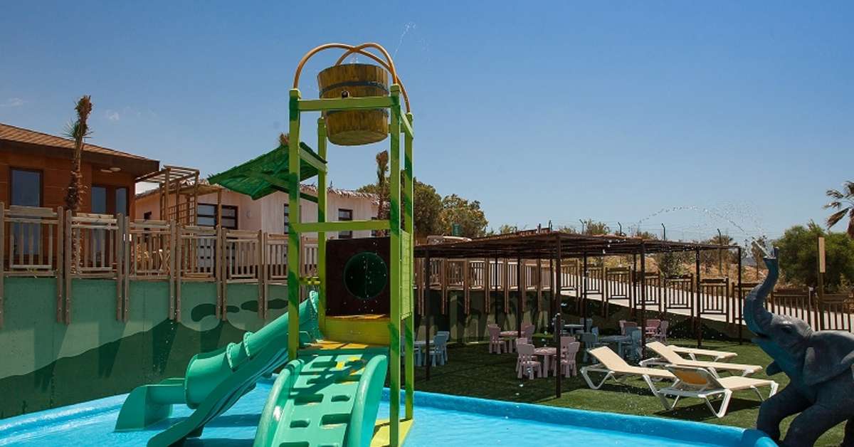 Een foto van het zwembad bij Magic Natura Waterpark Resort
