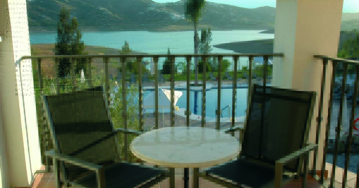 Een foto van B bou Hotel La Vinuela & Spa