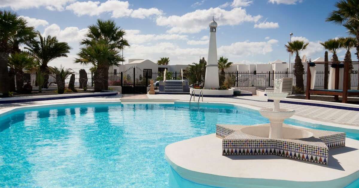 Een foto van het zwembad bij Appartementen Panorama