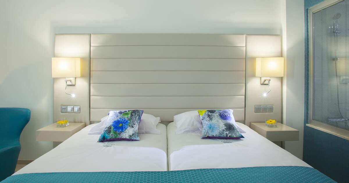 Een foto van The King Evelthon Beach Hotel & Resort