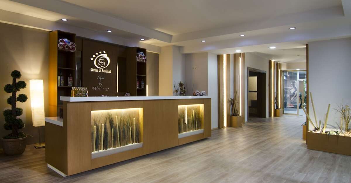 Een foto van het interieur van Garden of Sun Hotel