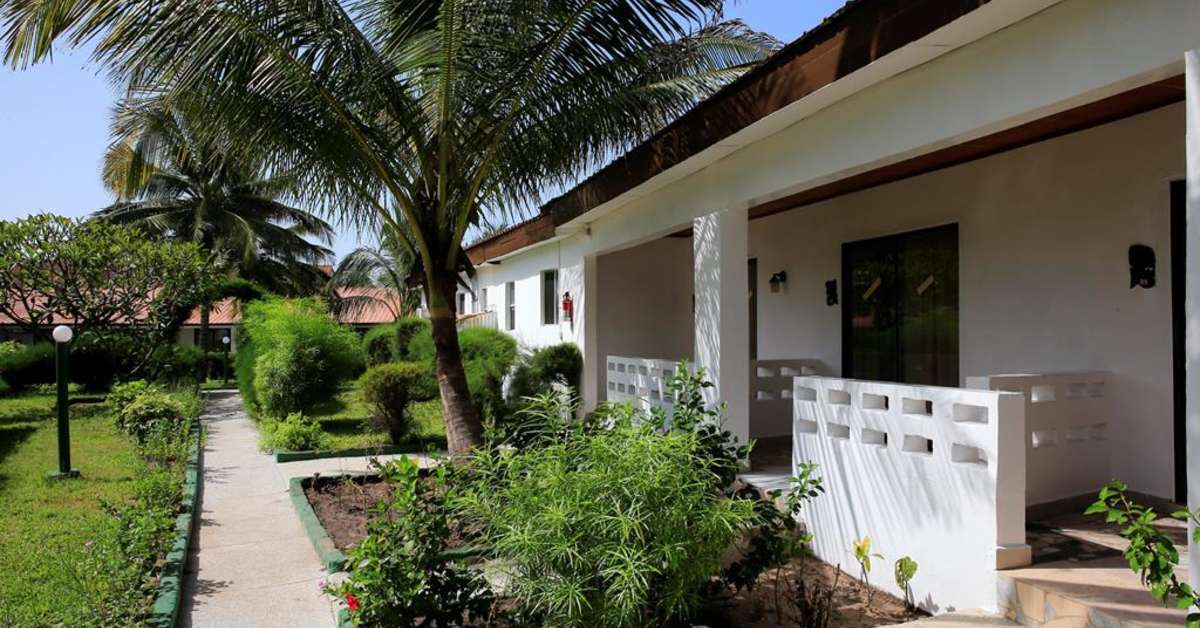 Een foto van de buitenkant van Holiday Beach Club Hotel