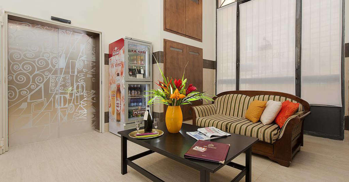 Een foto van het interieur van Hotel des Artistes