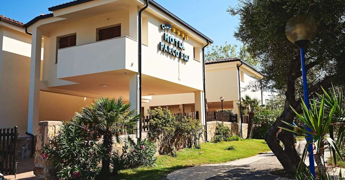Een foto van de buitenkant van Parco Blu Club Resort