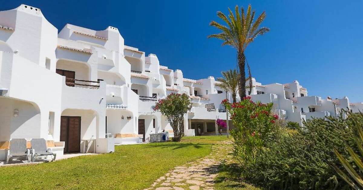 Een foto van de buitenkant van Clube Albufeira Garden Village