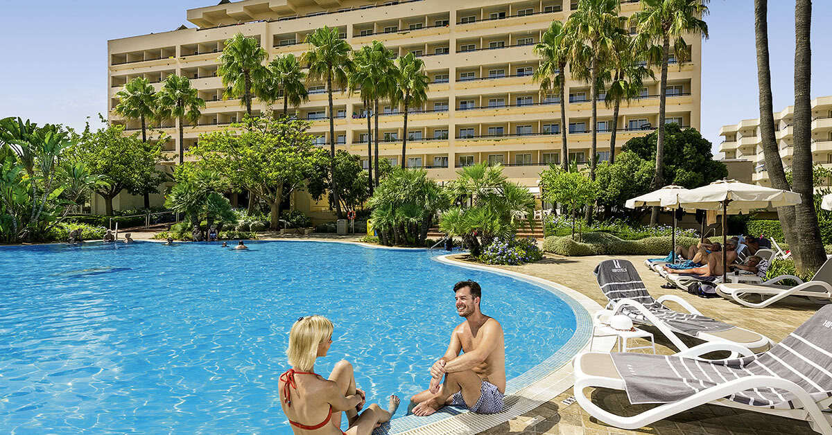 Ein Foto vom Pool im Hipotels Said