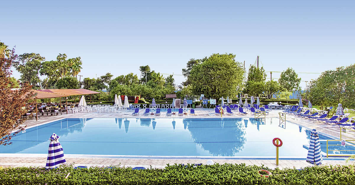 Ein Foto vom Pool im Hotel Continental Palace