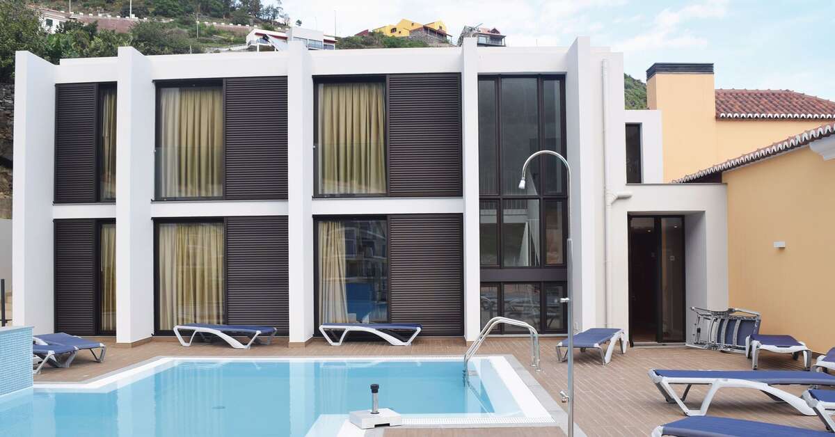 Een foto van het zwembad bij Hotel Solar do Bom Jesus