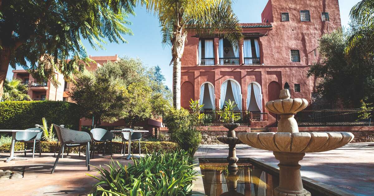 Een foto van het terras bij Medina Gardens