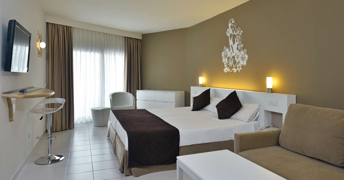 Ein Foto Innside by Melia Wave Calvia