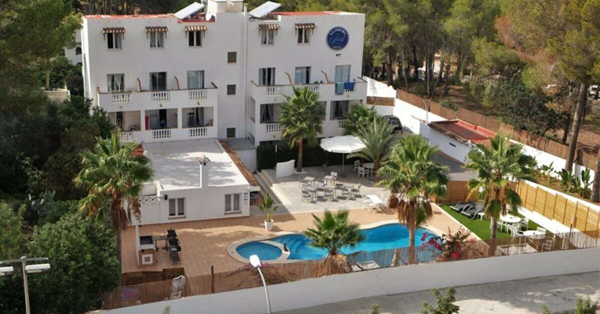Een foto van de buitenkant van Hotel La Concha Soul