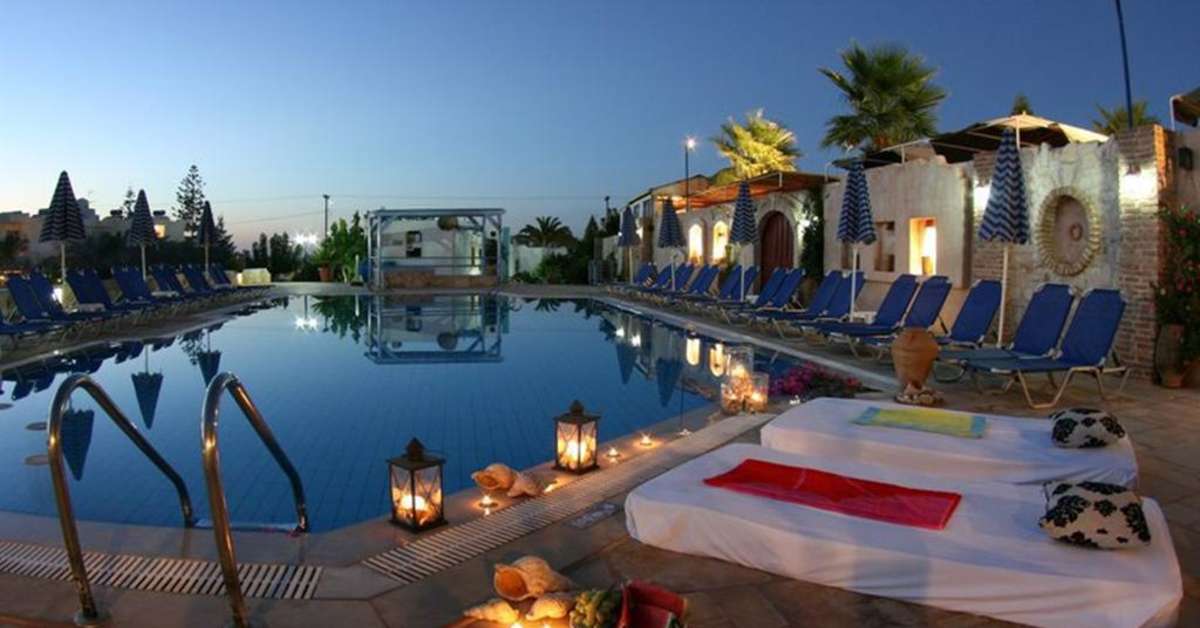 Ein Foto Golden Bay Hotel