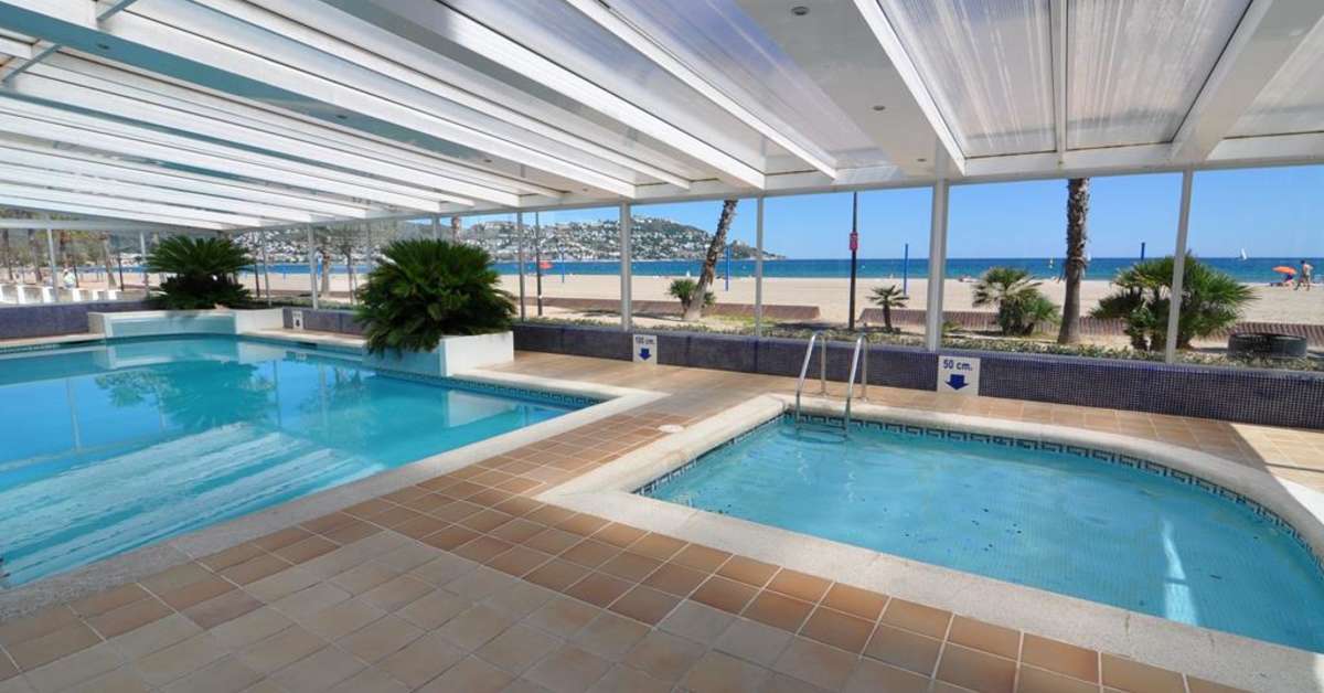 Een foto van het zwembad bij Hotel Montecarlo