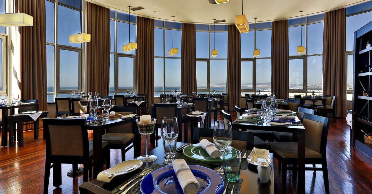 Een foto van de faciliteiten bij Tryp by Wyndham Lisboa Caparica Mar Hotel