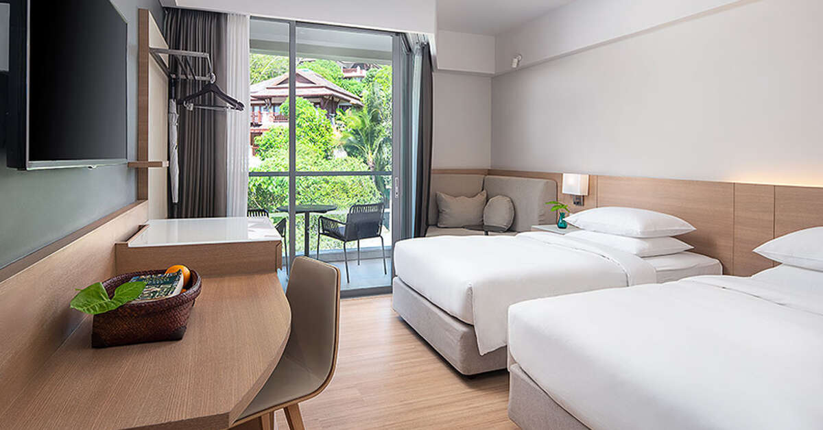Een foto van The Andaman Beach Hotel Phuket
