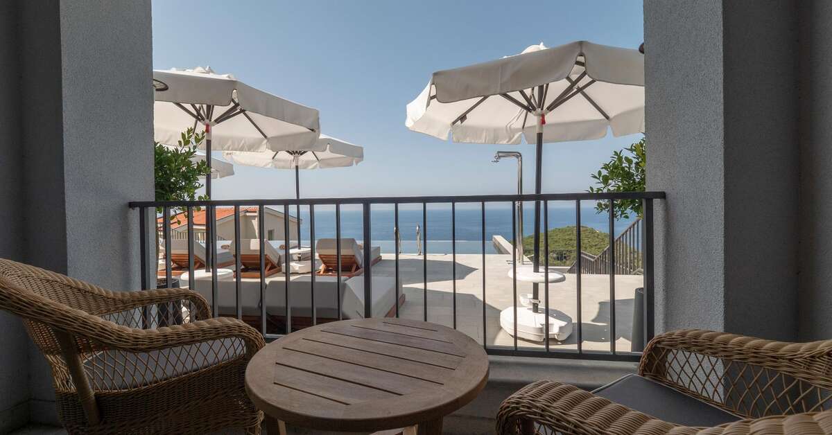 Ein Foto Vivid Blue Serenity Resort