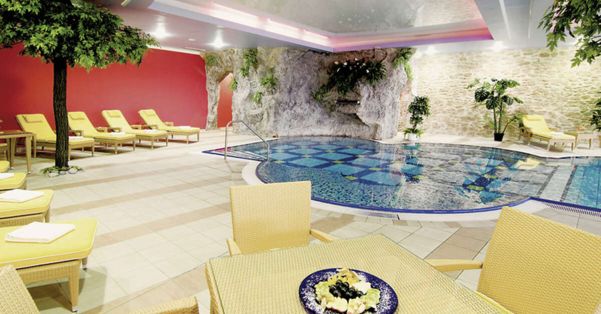 Ein Foto vom Pool im Hotel Schmelmer Hof