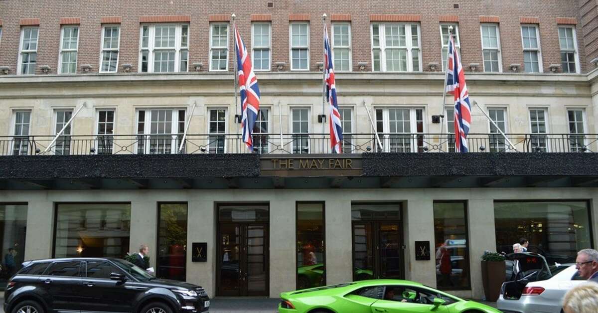 Een foto van The May Fair Radisson Collection Hotel