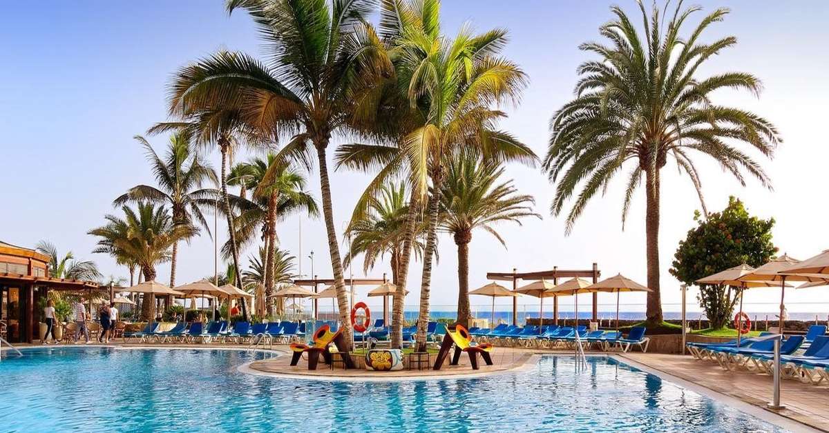 Een foto van het zwembad bij Bull Hotel Dorado Beach