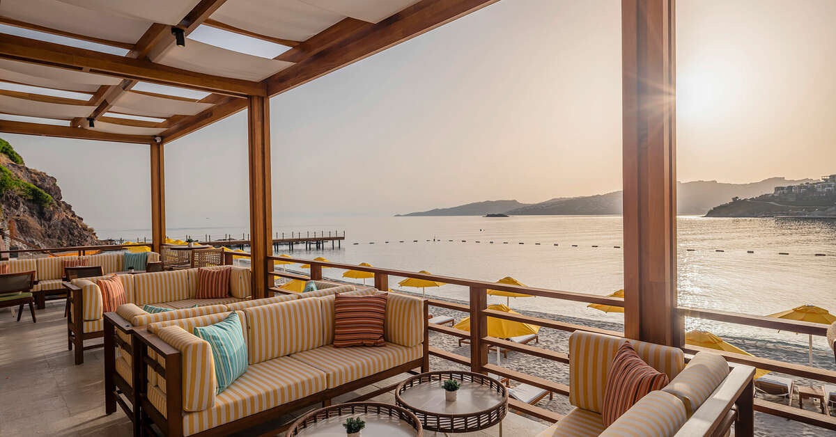Een foto van het terras bij Bodrum Yalikavak - MGallery Collection