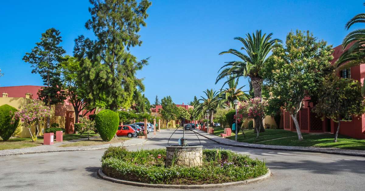 Een foto van het terras bij Colina Village