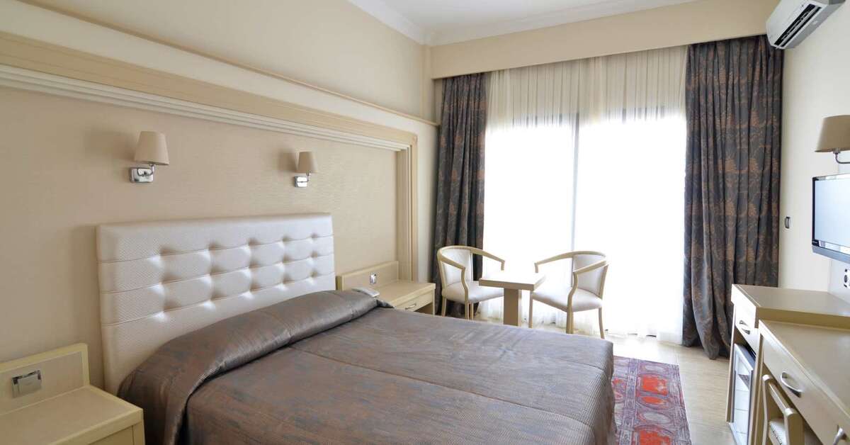 Een foto van Azka Otel