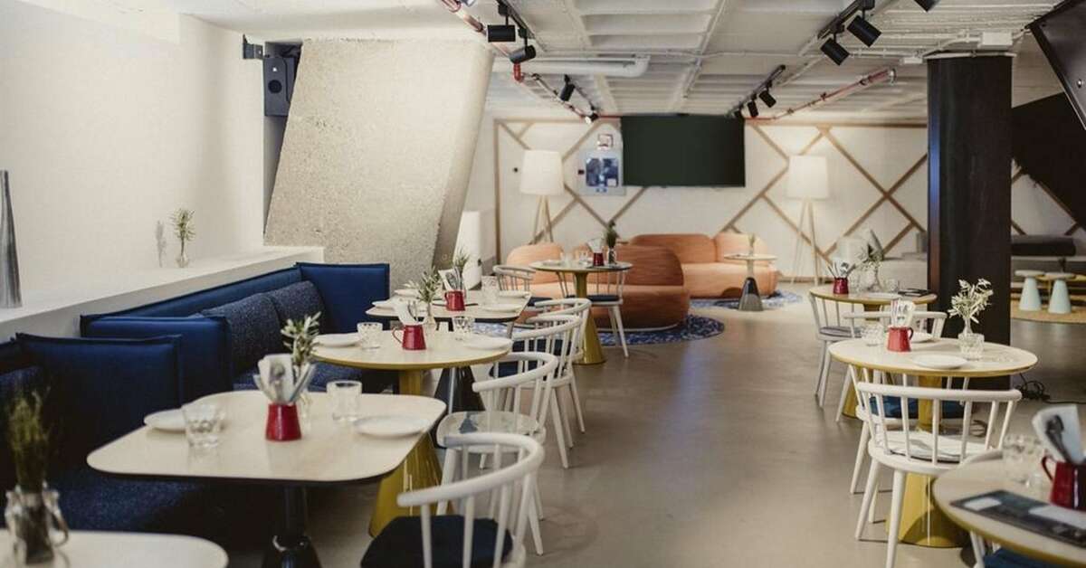 Een foto van de faciliteiten bij Hotel Novotel Sevilla