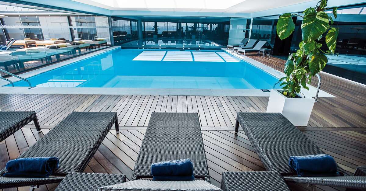 Een foto van het zwembad bij Pestana Cidadela Cascais