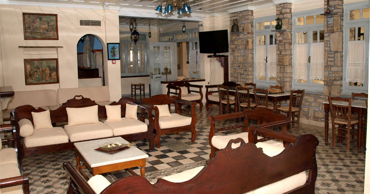 Een foto van het interieur van Kampos Village Resort