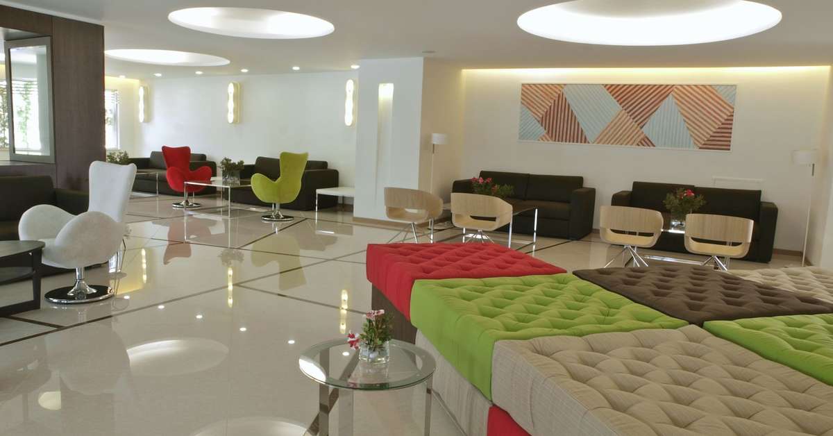 Een foto van het interieur van Iolida Beach Hotel