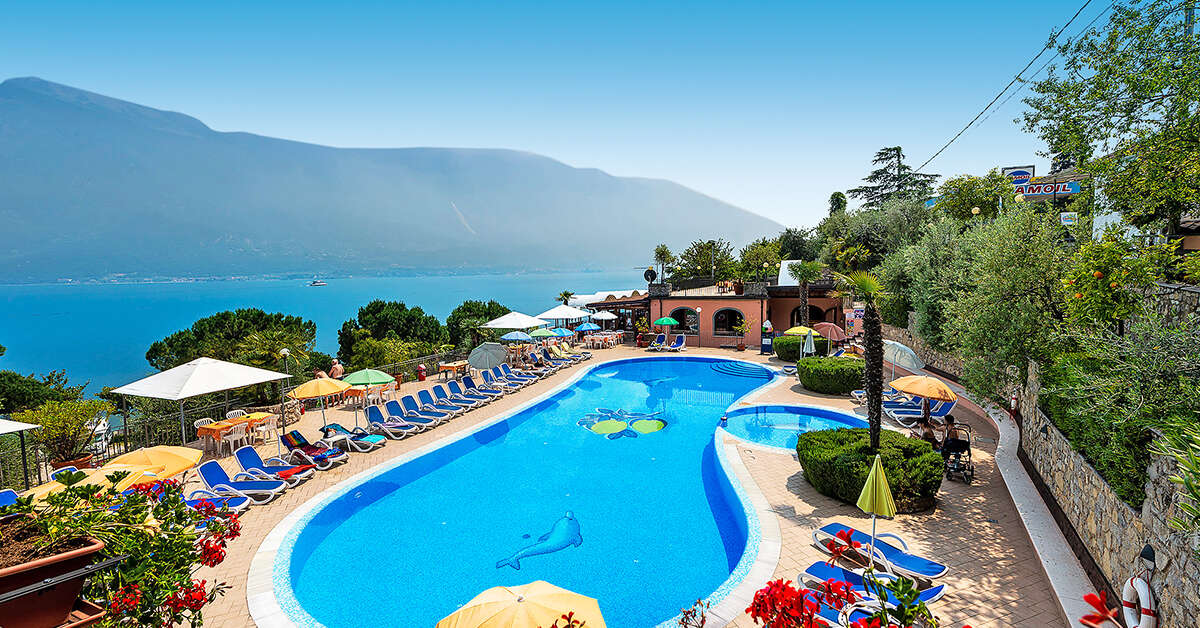 Een foto van het zwembad bij Camping Garda
