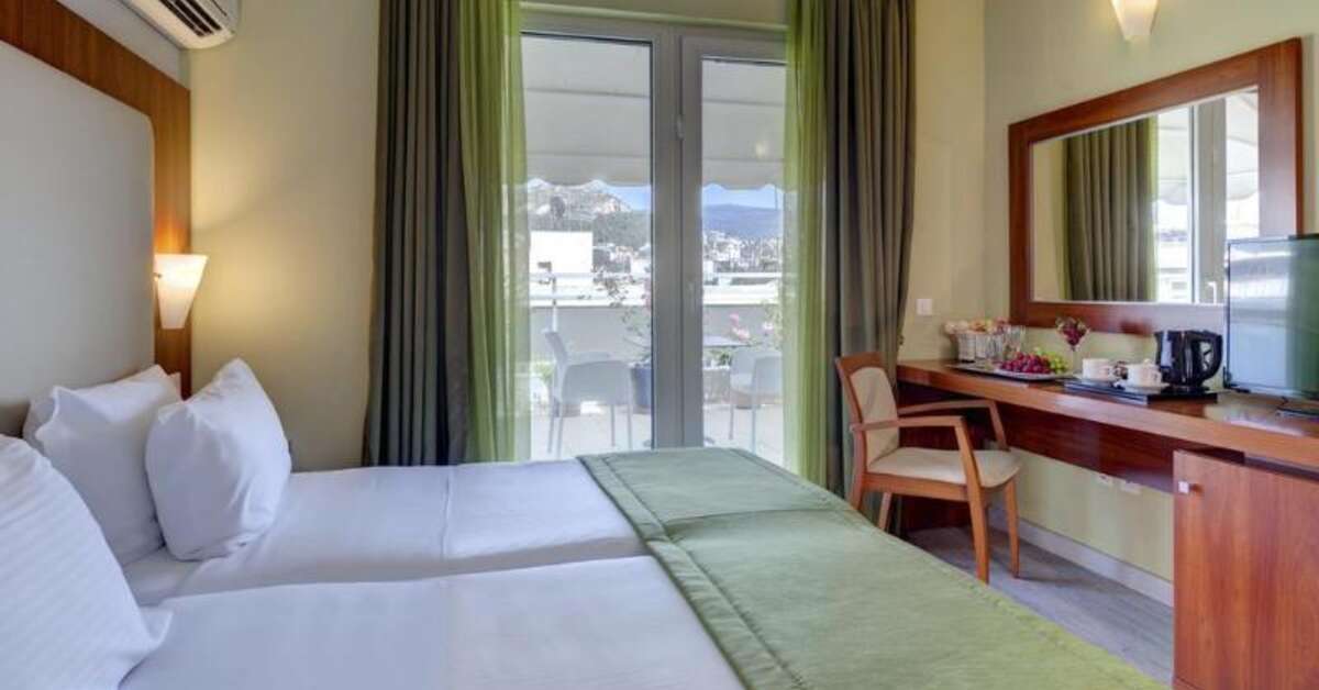 Een foto van Polis Grand Hotel