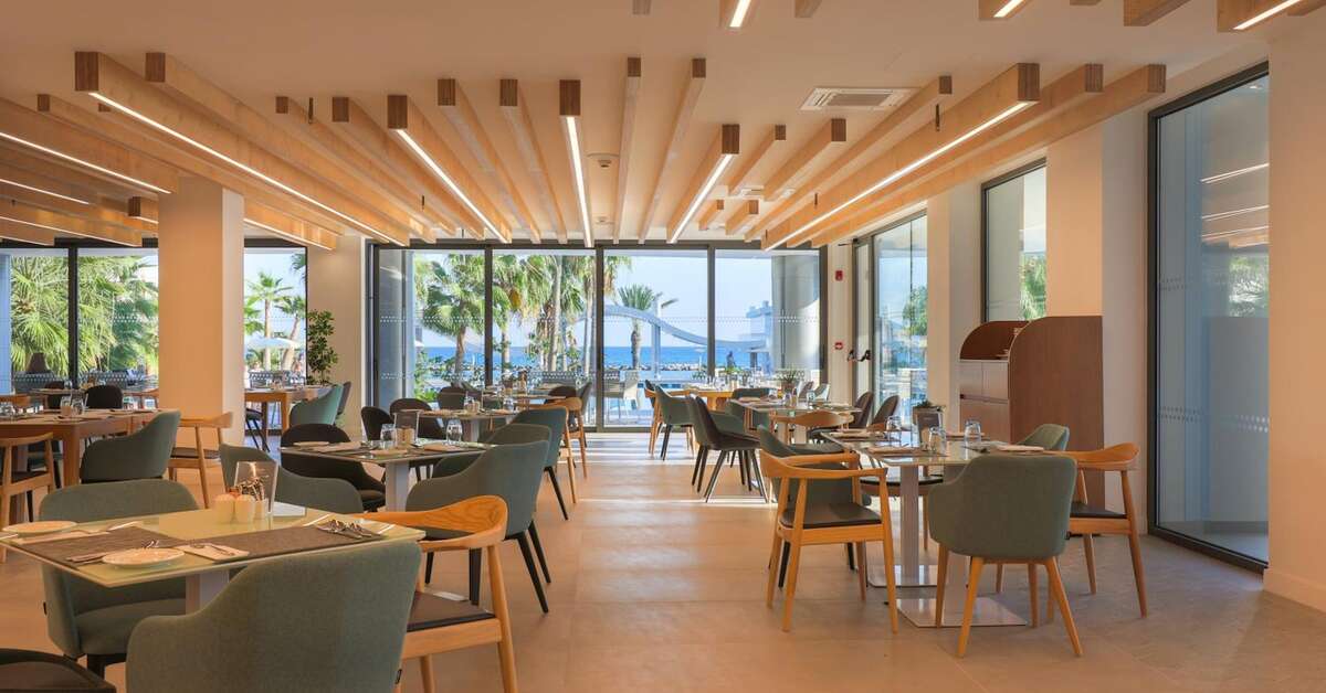 Een foto van Radisson Larnaca Beach Resort