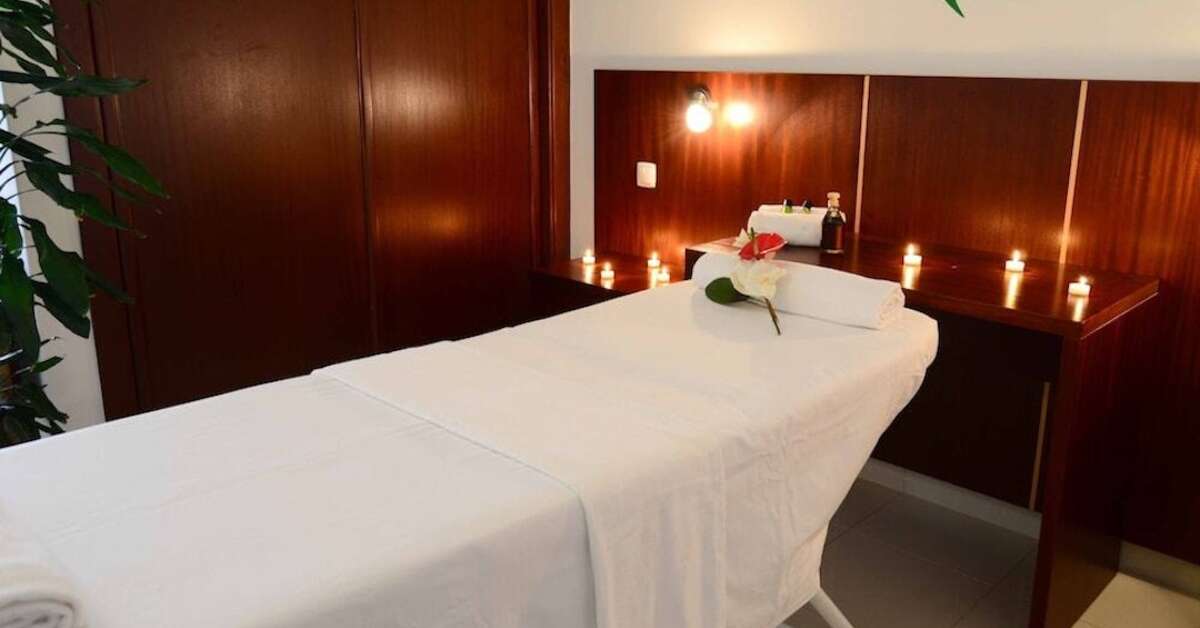 Een foto van The Don Paco Hotel