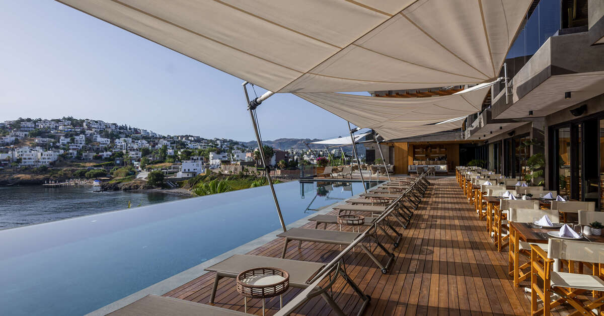 Een foto van het zwembad bij Bodrum Yalikavak - MGallery Collection