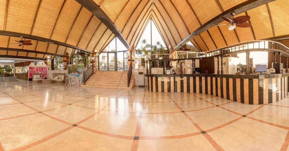 Een foto van het interieur van Magic Tropical Splash Aparthotel