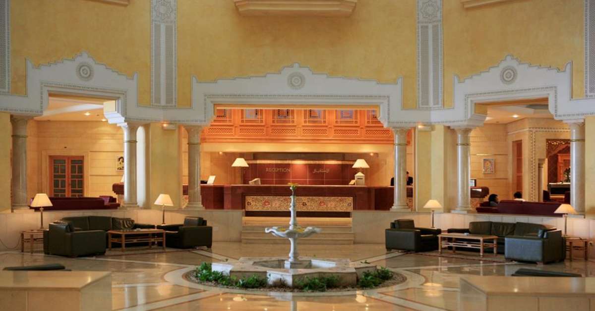 Een foto van het interieur van Mehari Hammamet