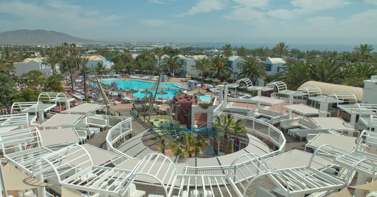 Ein Foto von der Außenansicht des HL Aparthotel Paradise Island