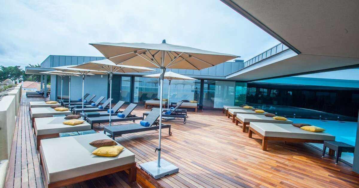 Een foto van het terras bij Pestana Cidadela Cascais
