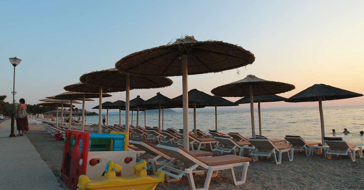 Een foto van het strand bij Meliton Inn Hotel & Suites